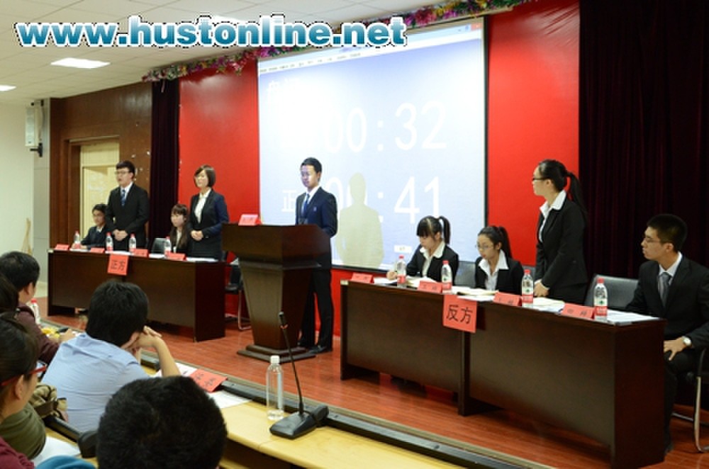 湖北高校新闻专业辩论赛落幕 公司摘银