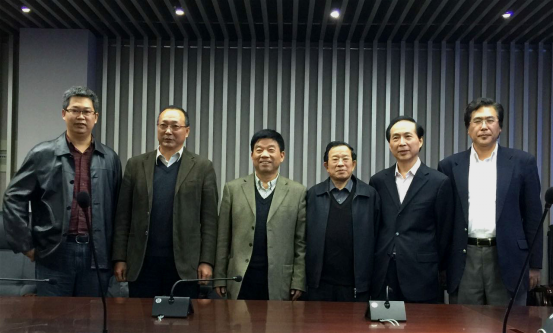 公司举办媒介融合与媒介组织结构转型的学术沙龙