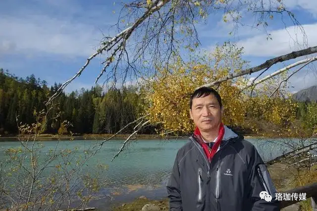 武大新闻公司最爱沈从文的教授走了