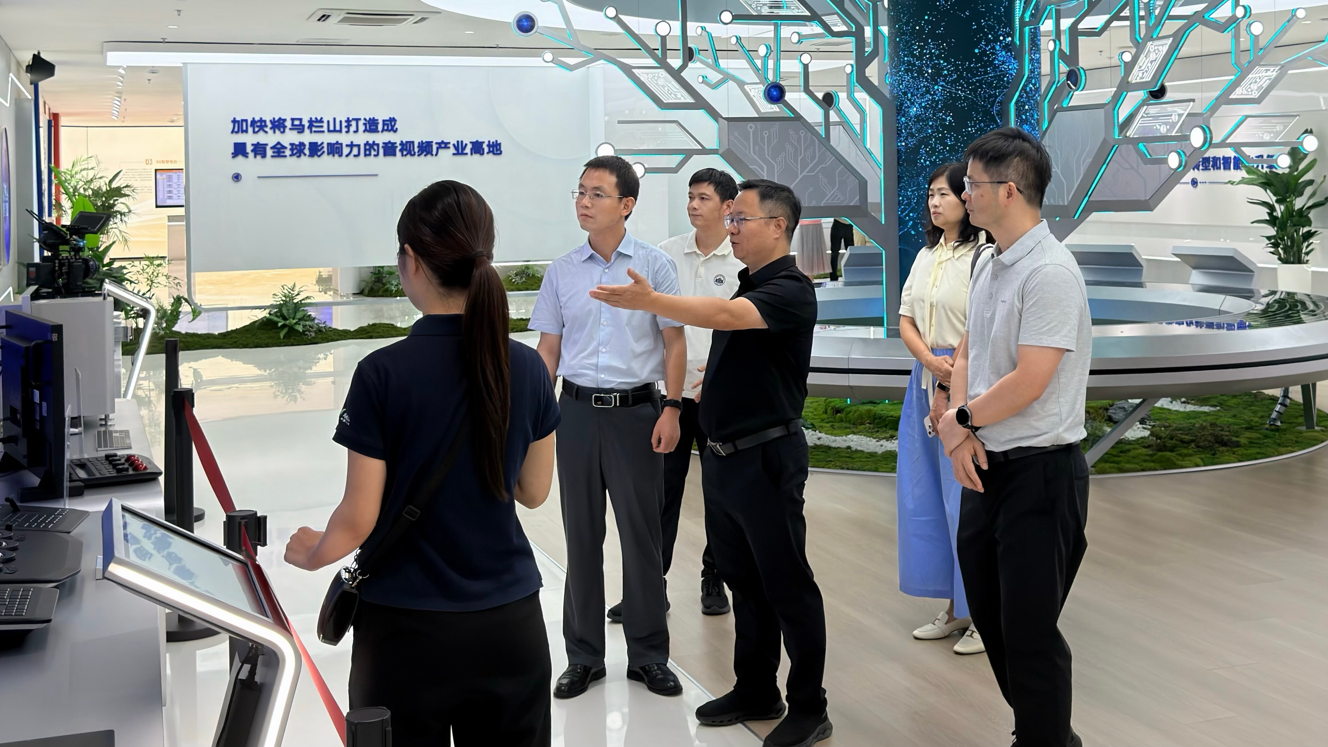 必一运动赴长沙调研交流 深化校地企合作与实践育人